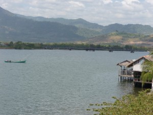 kampongBay02